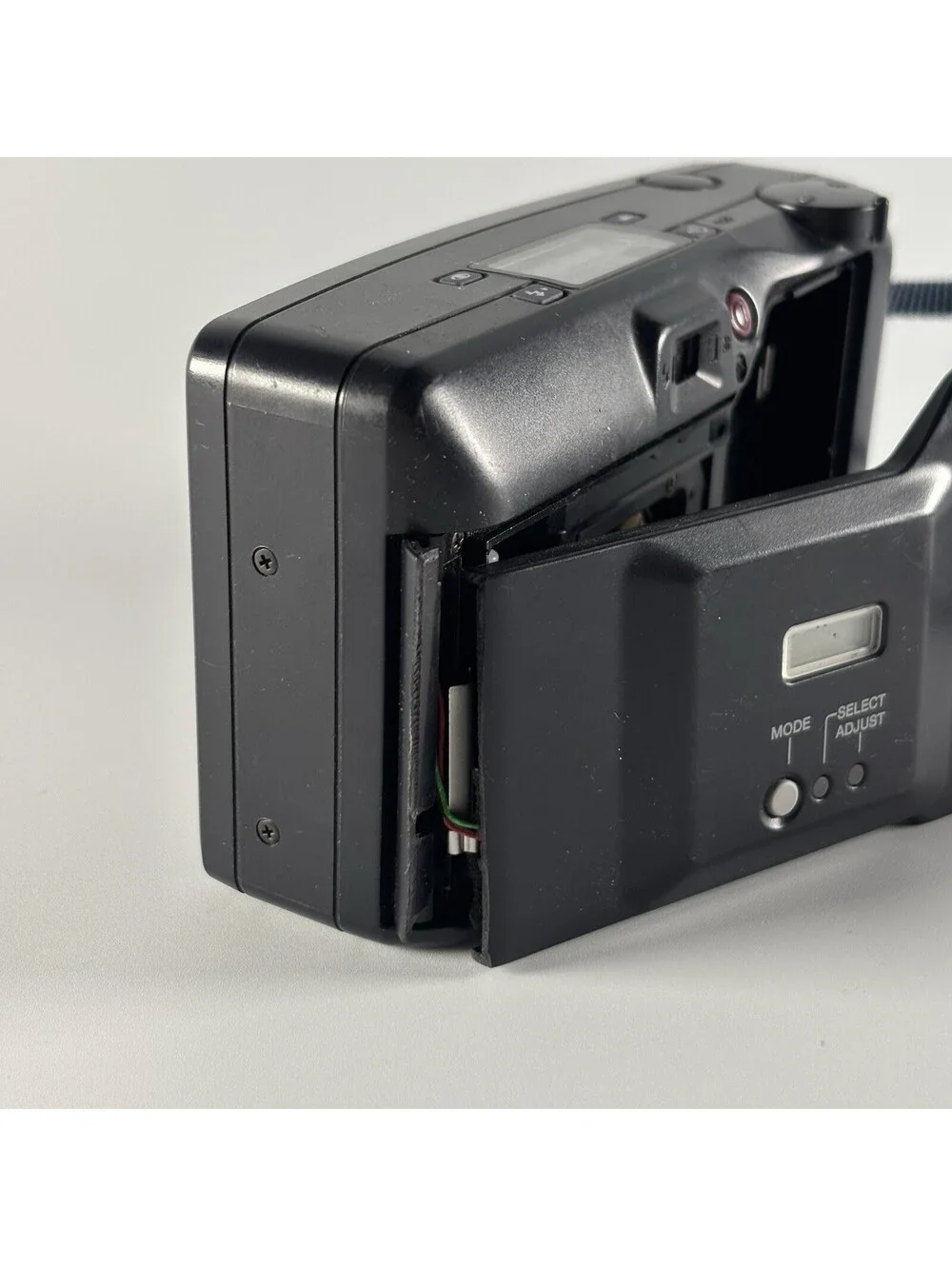 Pentax Espio AF Zoom 35-70mm Full Macro Point Shoot 35mm BROKEN FILM DOOR LATCH